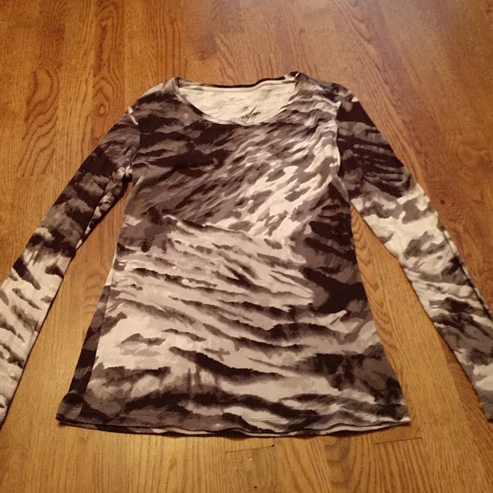 Daisy Fuentes shirt